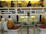 Bóng đá anh, ngoại hạng anh, lịch thi đấu euro 2012, Nhà hàng toàn những thứ liên quan đến…toilet 